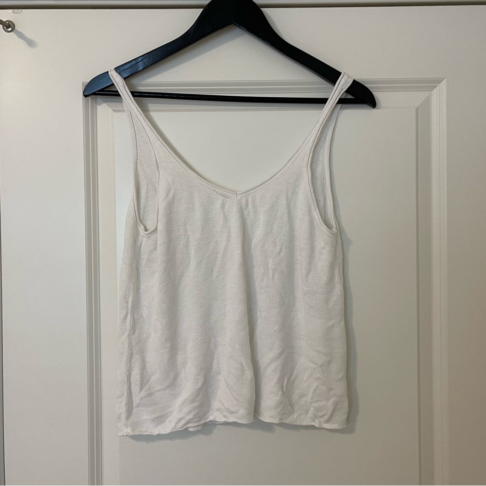 Lululemon Women’s Top in White